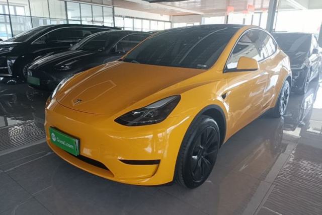 Tesla Model Y 2024 Rear-Wheel-Drive Version d’occasion