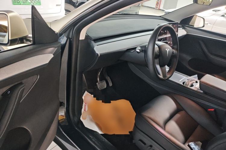 Used Tesla Model Y 2024 Rear-Wheel-Drive Version Driver Seat