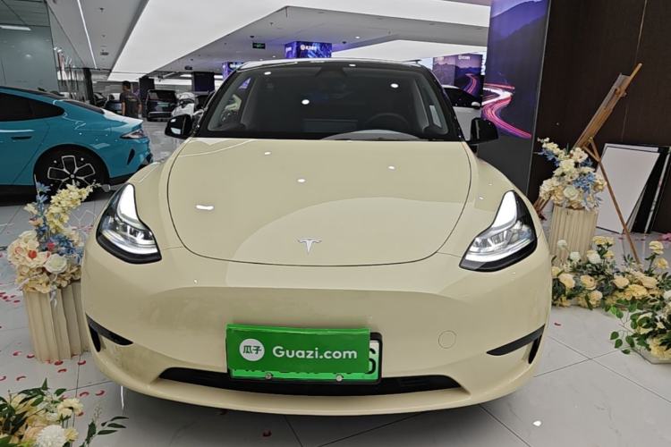 Used Tesla Model Y 2024 Rear-Wheel-Drive Version Front