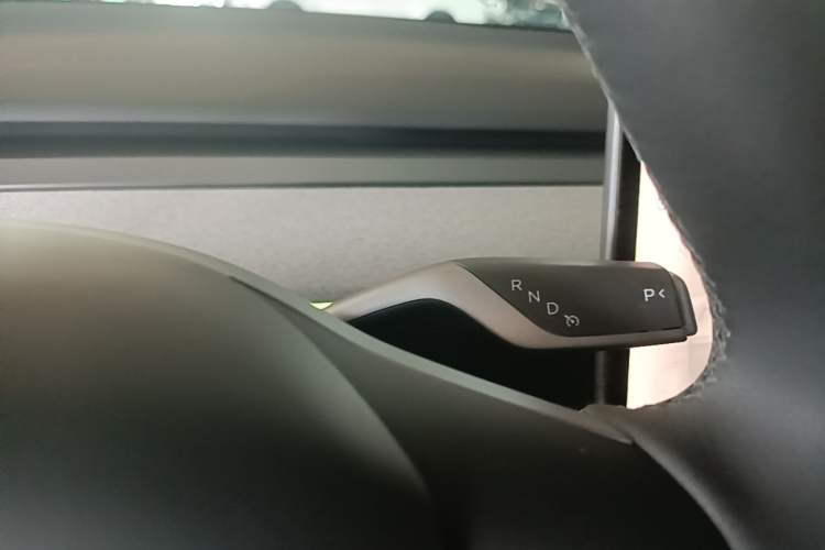 Used Tesla Model Y 2024 Rear-Wheel-Drive Version Gear Lever