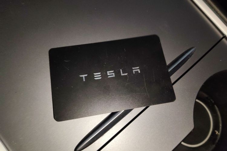 Used Tesla Model Y 2024 Rear-Wheel-Drive Version Interior 1