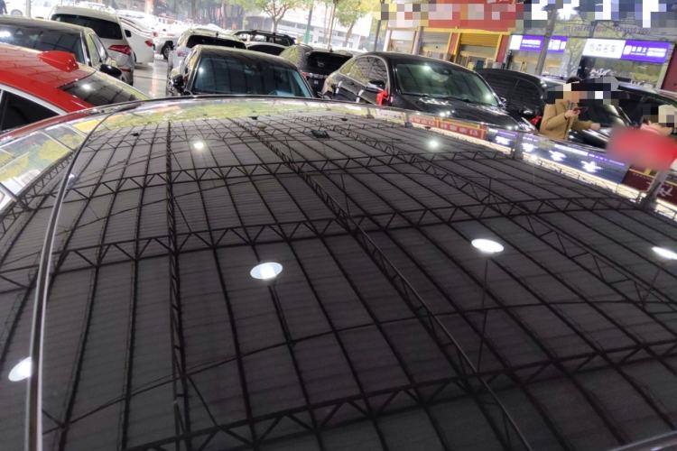 Used Tesla Model Y 2024 Rear-Wheel-Drive Version Roof