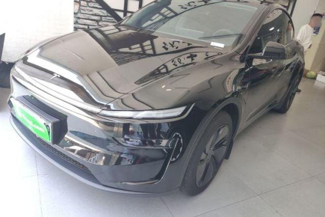 Used Tesla Model Y 2025 Rear-Wheel-Drive Version