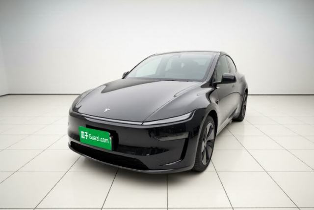 Used Tesla Model Y 2025 Rear-Wheel-Drive Version