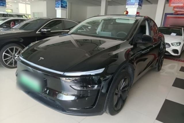 Used Tesla Model Y 2025 Rear-Wheel-Drive Version