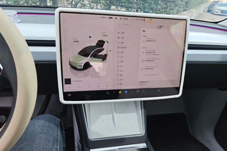 Used Tesla Model Y 2025 Rear-Wheel-Drive Version Audio And AC Panel