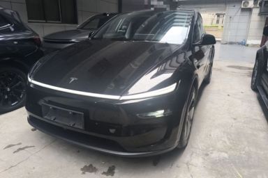 Used Tesla Model Y 2025 Rear-Wheel Drive First Edition