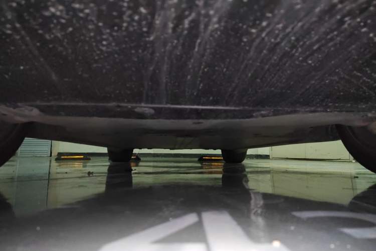 Used Tesla Model Y 2025 Rear-Wheel-Drive Version Chassis Front