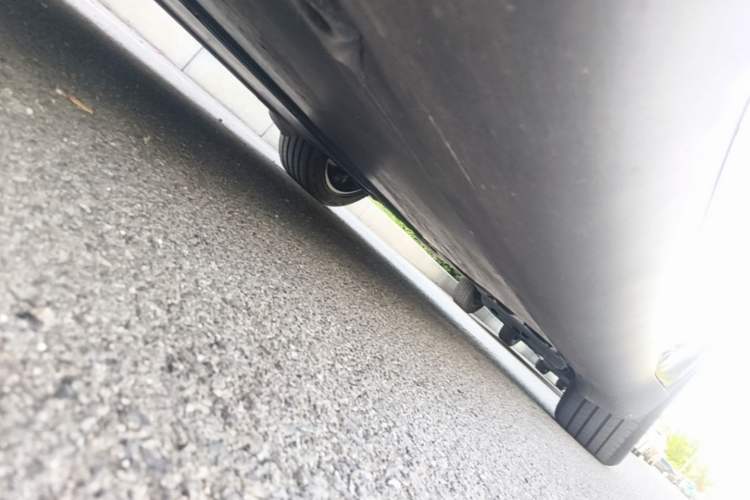 Used Tesla Model Y 2025 Rear-Wheel-Drive Version Chassis Front Left