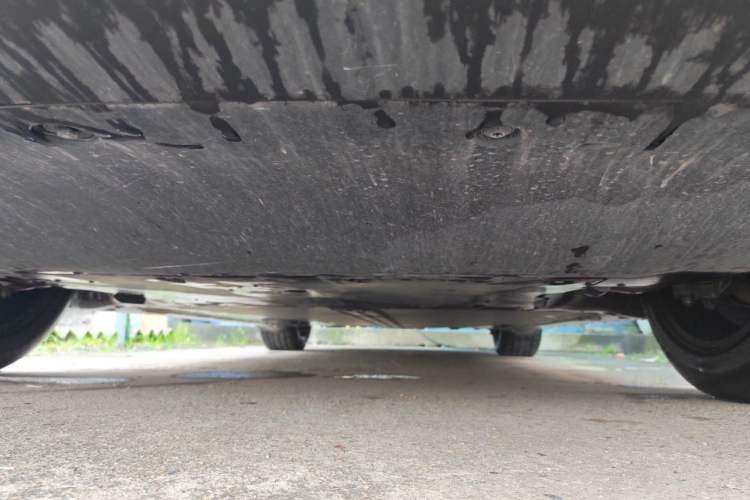 Used Tesla Model Y 2025 Long-Range All-Wheel Drive First Edition Chassis Front