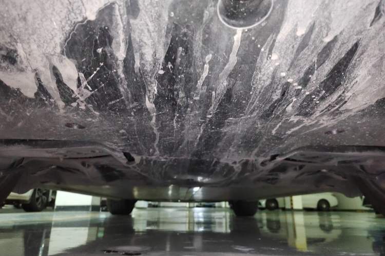 Used Tesla Model Y 2025 Rear-Wheel-Drive Version Chassis Rear