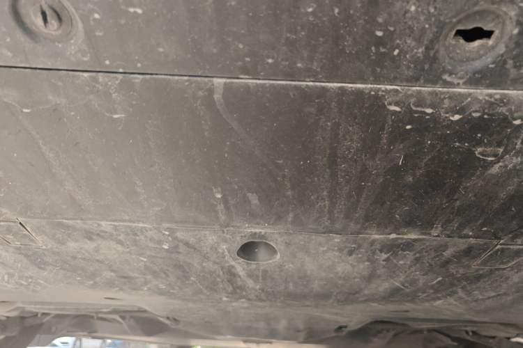 Used Tesla Model Y 2025 Rear-Wheel Drive First Edition Chassis Rear