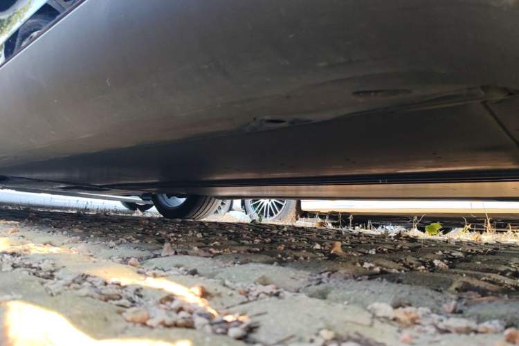 Used Tesla Model Y 2025 Long-Range All-Wheel Drive First Edition Chassis Rear Left