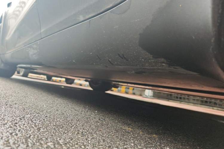 Used Tesla Model Y 2025 Rear-Wheel-Drive Version Chassis Rear Left