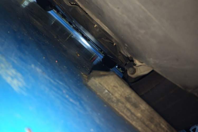 Used Tesla Model Y 2025 Rear-Wheel-Drive Version Chassis Rear Right