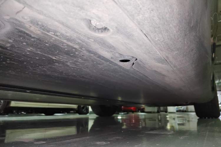 Used Tesla Model Y 2025 Rear-Wheel-Drive Version Chassis Rear Right