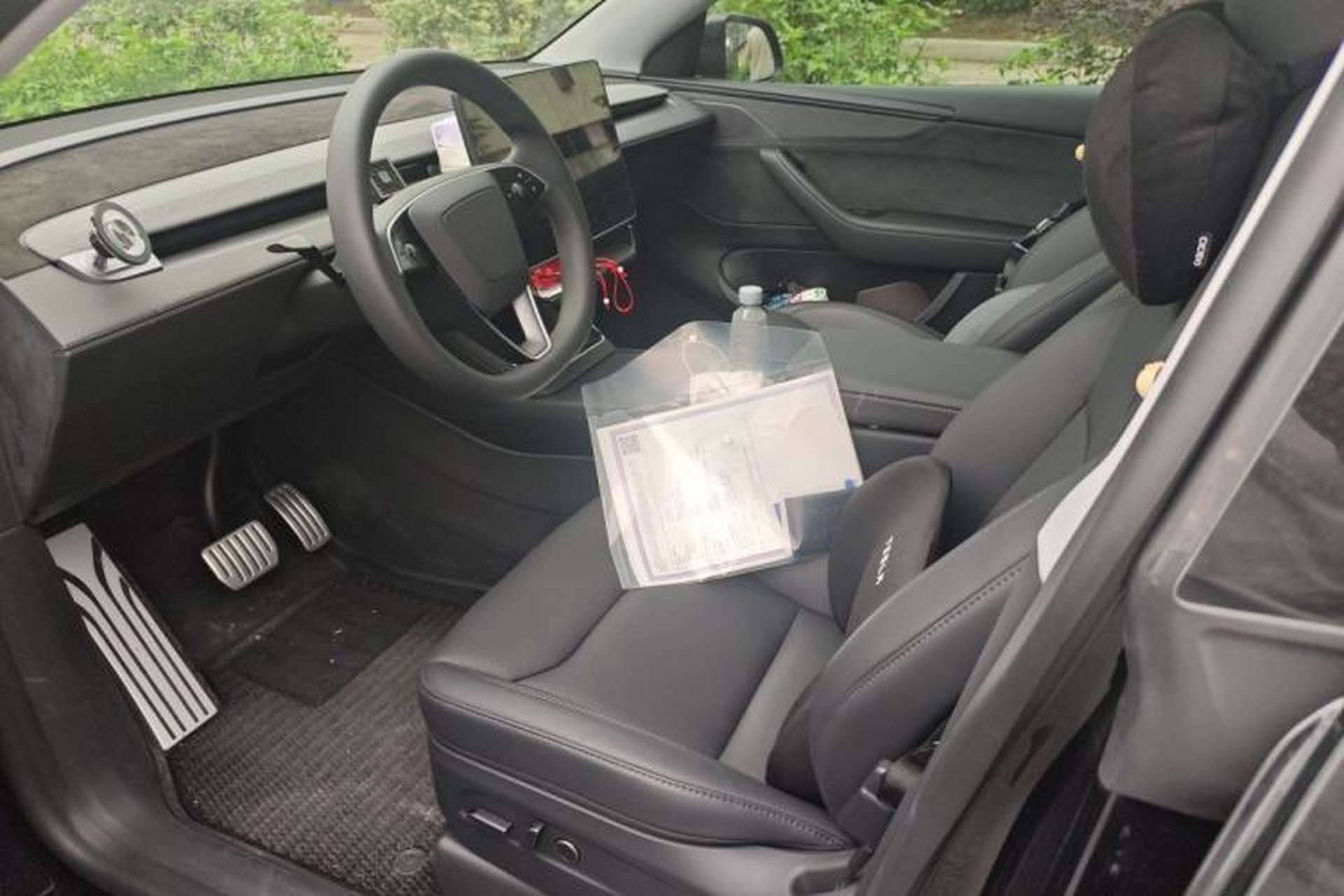 Used Tesla Model Y 2025 Updated Version Long-Range All-Wheel Drive Driver Seat