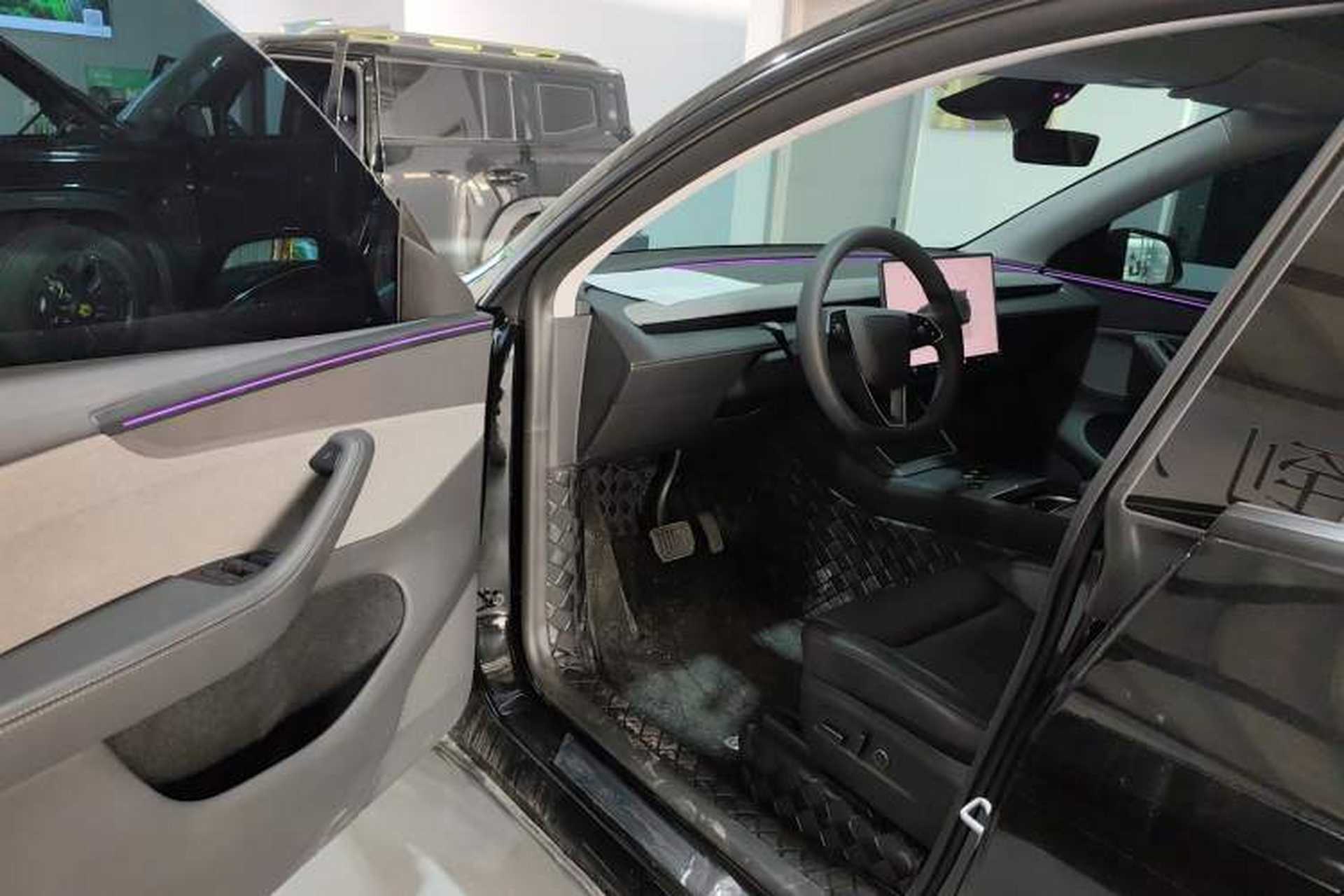 Used Tesla Model Y 2025 Rear-Wheel-Drive Version Driver Seat