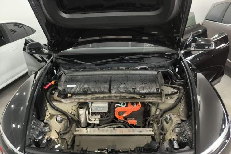 Used Tesla Model Y 2025 Rear-Wheel-Drive Version Engine Bay