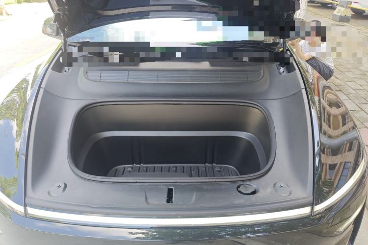 Used Tesla Model Y 2025 Updated Version Long-Range All-Wheel Drive Engine Bay