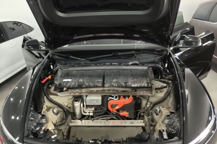 Used Tesla Model Y 2025 Rear-Wheel-Drive Version Engine Bay