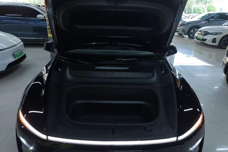 Used Tesla Model Y 2025 Rear-Wheel-Drive Version Engine Bay