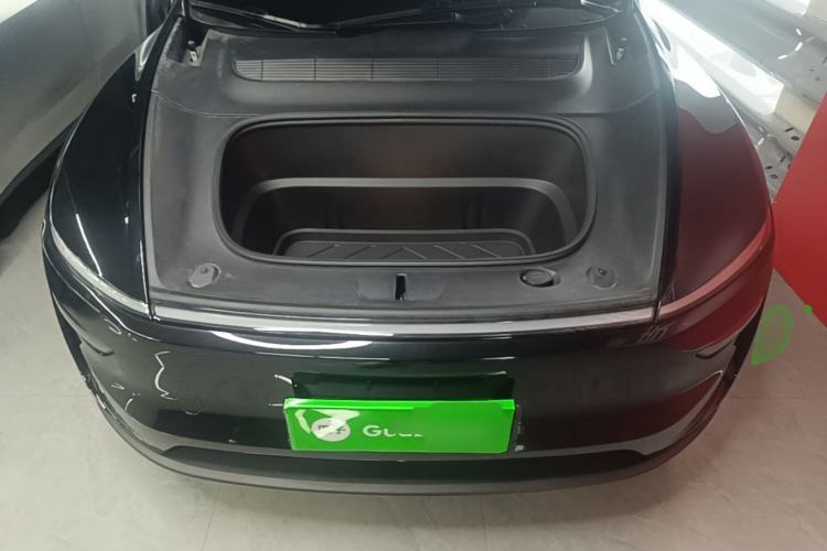 Used Tesla Model Y 2025 Rear-Wheel-Drive Version Engine Bay