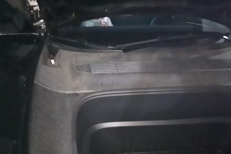 Used Tesla Model Y 2025 Rear-Wheel Drive First Edition Engine Bay Right