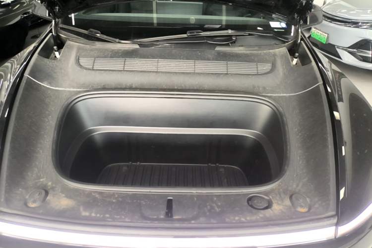 Used Tesla Model Y 2025 Updated Version Long-Range All-Wheel Drive Engine Bay