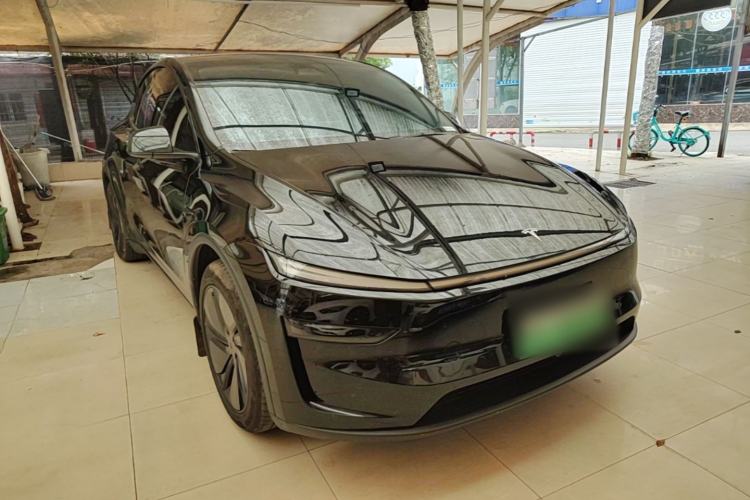 Used Tesla Model Y 2025 Updated Version Long-Range All-Wheel Drive Exterior 1