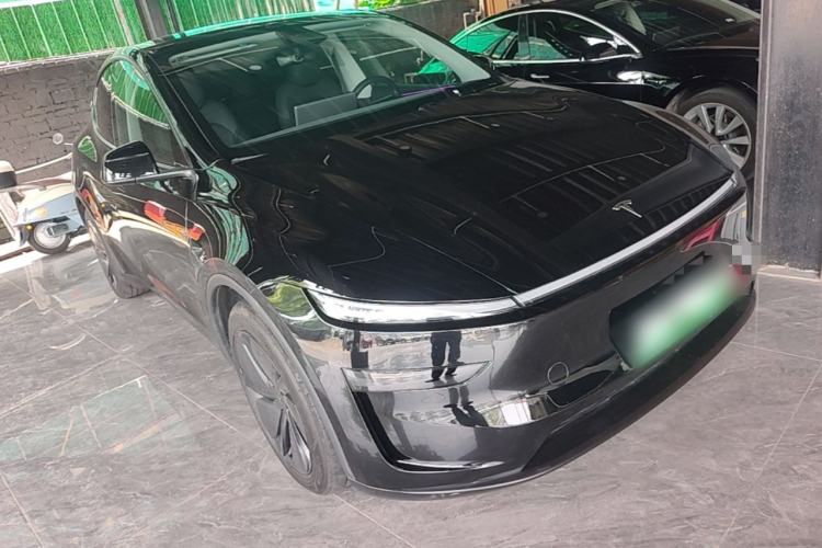 Used Tesla Model Y 2025 Rear-Wheel-Drive Version Exterior 1