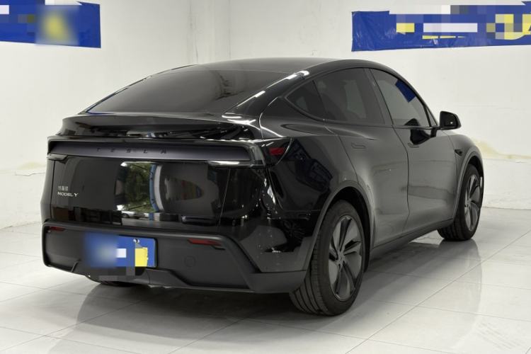 Used Tesla Model Y 2025 Rear-Wheel-Drive Version Exterior 1