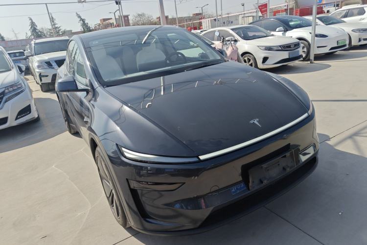Used Tesla Model Y 2025 Rear-Wheel Drive First Edition Exterior 1