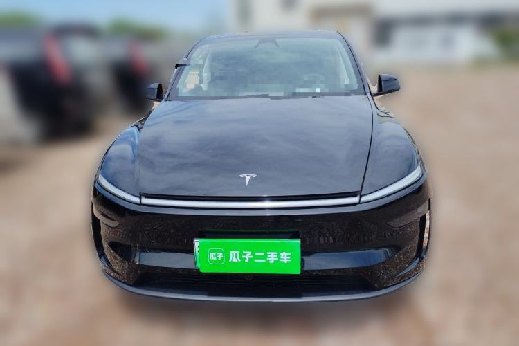 Used Tesla Model Y 2025 Rear-Wheel-Drive Version Front