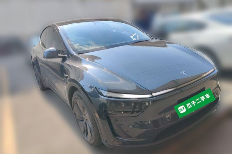 Used Tesla Model Y 2025 Long-Range All-Wheel Drive First Edition Front Right 45 Deg