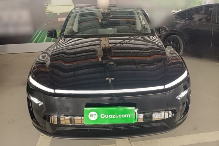 Used Tesla Model Y 2025 Updated Version Long-Range All-Wheel Drive Front