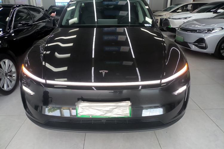 Used Tesla Model Y 2025 Updated Version Long-Range All-Wheel Drive Front