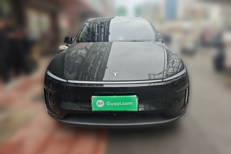 Used Tesla Model Y 2025 Rear-Wheel-Drive Version Front