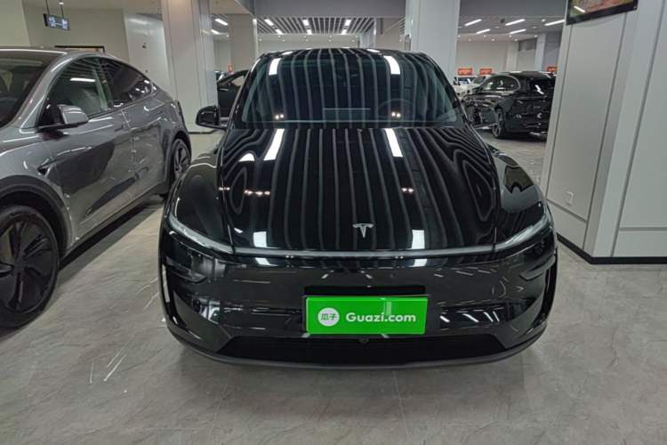 Used Tesla Model Y 2025 Updated Version Long-Range All-Wheel Drive Front