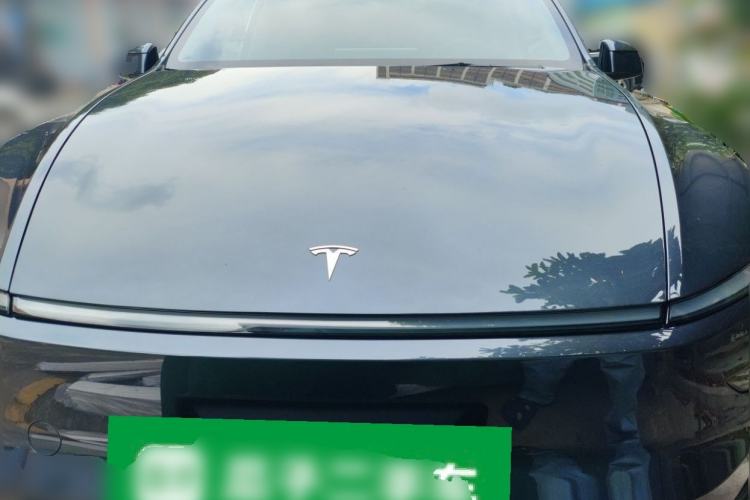 Used Tesla Model Y 2025 Long-Range All-Wheel-Drive Version Front