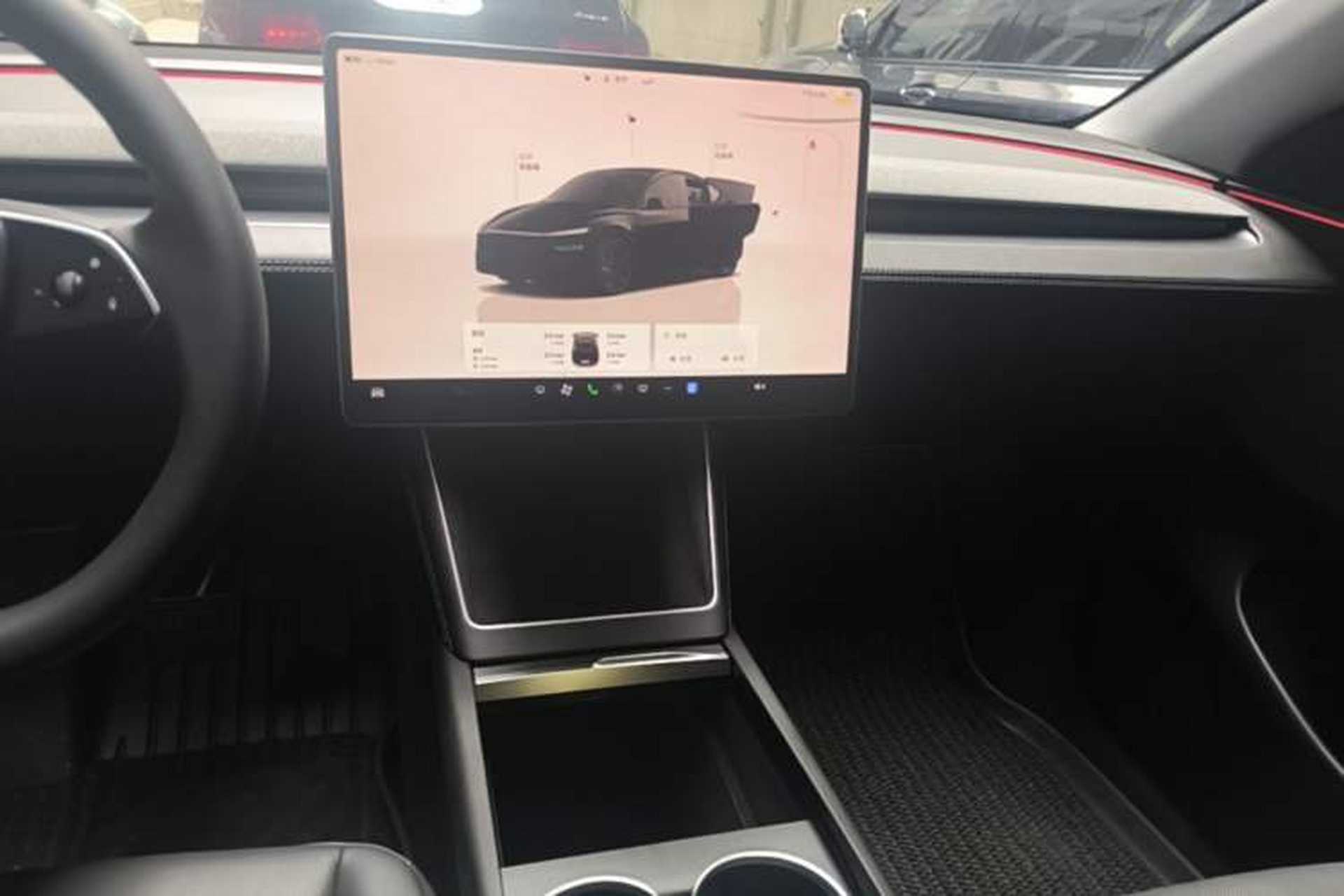 Used Tesla Model Y 2025 Rear-Wheel Drive First Edition Gear Lever