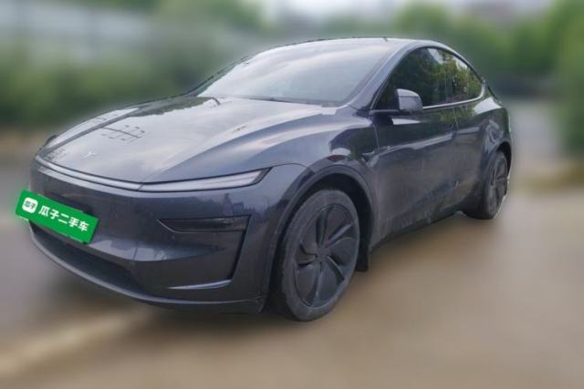 Used Tesla Model Y 2025 Rear-Wheel-Drive Version