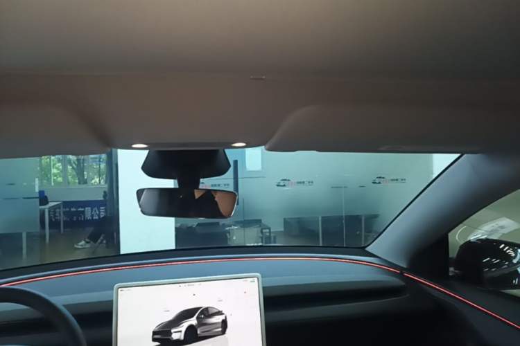 Used Tesla Model Y 2025 Updated Version Long-Range All-Wheel Drive Headliner
