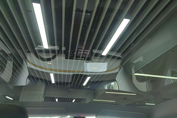 Used Tesla Model Y 2025 Updated Version Long-Range All-Wheel Drive Headliner