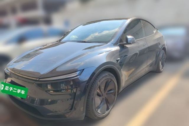 Used Tesla Model Y 2025 Long-Range All-Wheel Drive First Edition