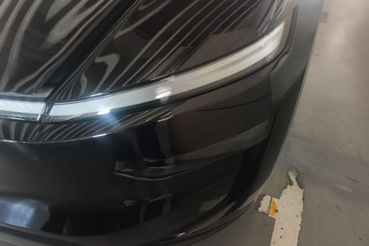 Used Tesla Model Y 2025 Long-Range All-Wheel-Drive Version Left Front Headlight