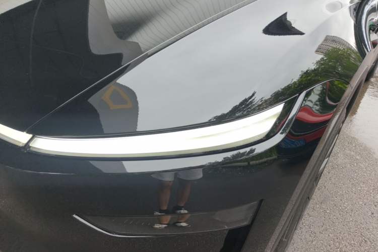 Used Tesla Model Y 2025 Long-Range All-Wheel-Drive Version Left Front Headlight