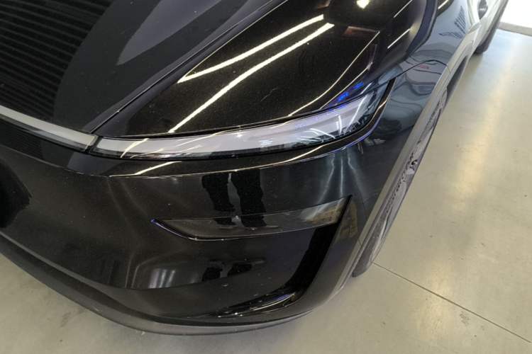 Used Tesla Model Y 2025 Updated Version Long-Range All-Wheel Drive Left Front Headlight