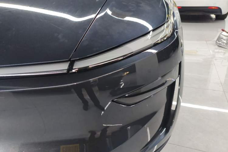 Used Tesla Model Y 2025 Rear-Wheel Drive First Edition Left Front Headlight