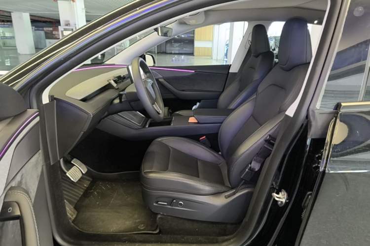 Used Tesla Model Y 2025 Updated Version Long-Range All-Wheel Drive Left Front Seat